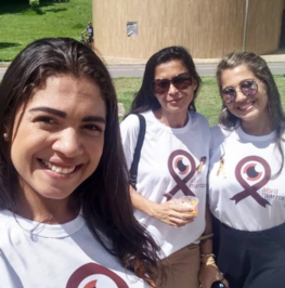 Veronica Barbosa: Ação Social Abril Marrom